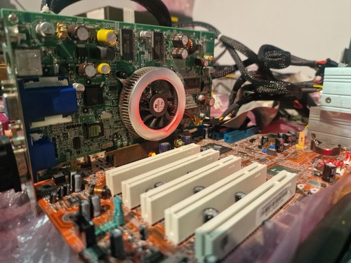 Medion nvidia geforce4 - medion,