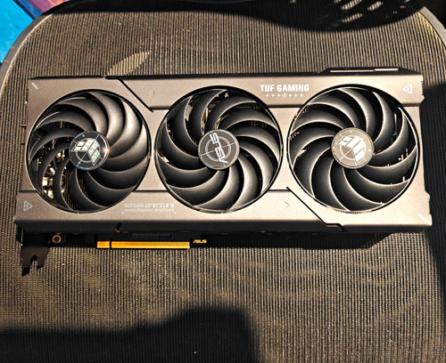 Asus tuf gaming amd radeon - tuf,